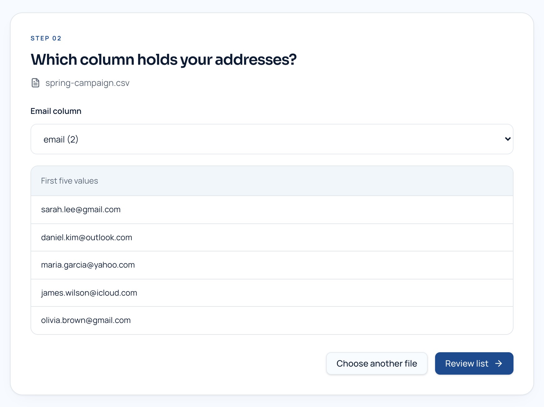 Choosing the email column after uploading a CSV file to EasyMailVerify